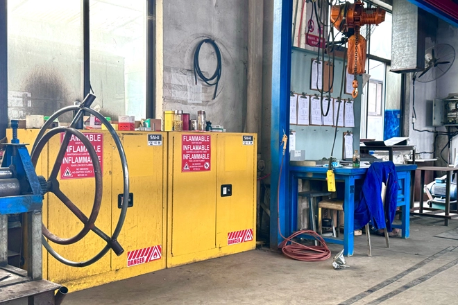 Шкаф хранения горючей жидкости для химической промышленности